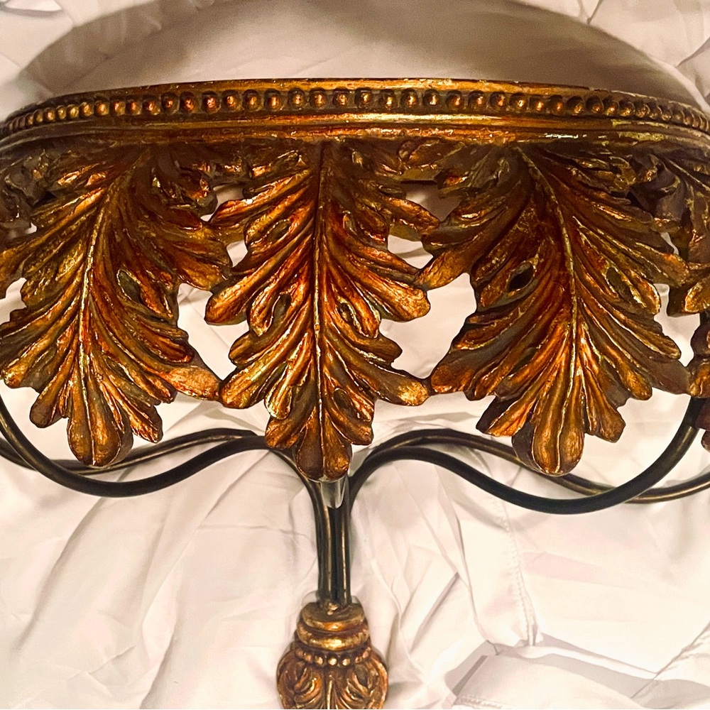 Beautiful gold leaf shelf
